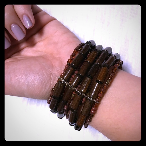 Women elastic with Brown beads multiple bracelet - Picture 2 of 2